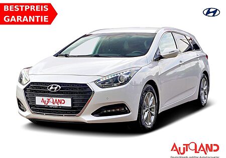 Hyundai i40 Kombi 1.7 CRDi Navi SHZ AHK NSW Temp.