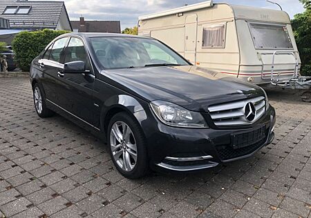 Mercedes-Benz C 180 BlueEFFICIENCY AVANTGARDE /Serviceheft