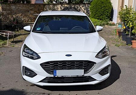 Ford Focus 1,0 EcoBoost Hybrid 92kW ST-Line ST-Line