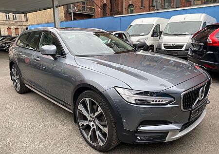 Volvo V90 Cross Country D5 AWD Pro PANO B&W HEAD-UP
