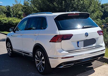 VW Tiguan Volkswagen 2.0 TDI 3x R-Line Vollausstattung 190Ps