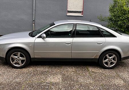 Audi A6 2.7 T quattro - 250 PS Silber-Metallic