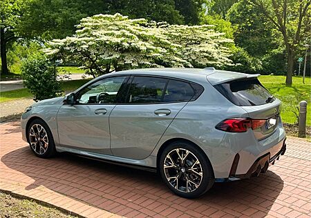 BMW 120 Steptronic - M Sport - Harman / Kardon