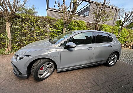 VW Golf Volkswagen 1.4 GTE eHybrid DSG LED NAVI 8fach bereift