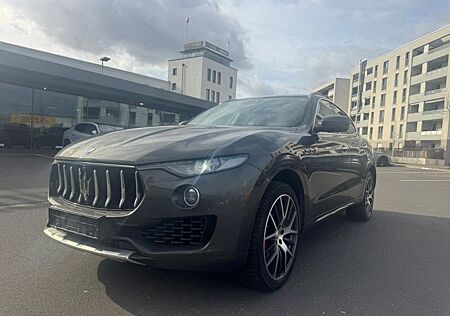 Maserati Levante Diesel Q4 GranSport Pano