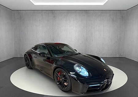 Porsche 911 Urmodell 911 Carrera 4 GTS