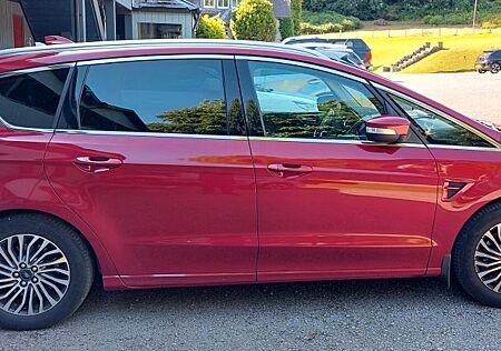 Ford S-Max 1,5 EcoBoost Titanium, Rubyrot, AHK, Leder