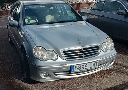 Mercedes-Benz C 200 CGI AVANTGARDE Avantgarde