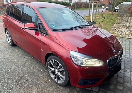 BMW 2er 220 Gran Tourer 220i Sport Line Sport Line