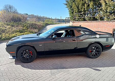 Dodge Challenger R/T 5.7 V8