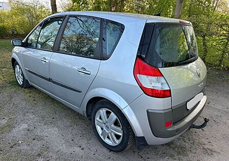 Renault Scenic Authentique 1.6 16V Authentique