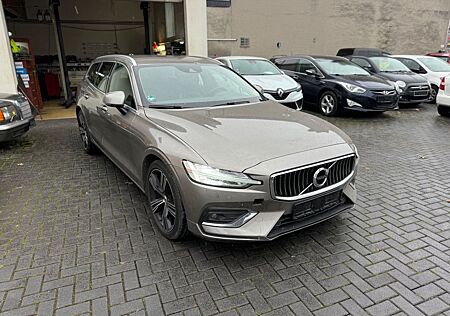 Volvo V60 Kombi Inscription*190PS*AUTOMATIK*AIRBAGS OK