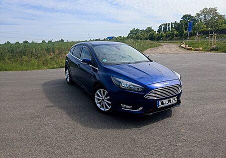 Ford Focus 1,0 EcoBoost 92kW Titanium Titanium