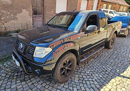 Nissan Navara *Tüv 03/26*Allrad 4x4*Klima*viele Neuteile
