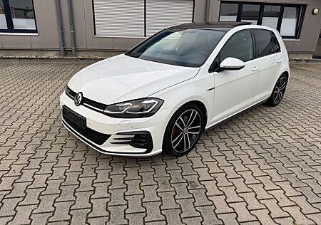 VW Golf Volkswagen 2.0 GTD LED PANORAMADACH ABSTAND VOLL