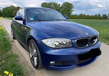BMW 123d Gepflegtes Coupé - E82