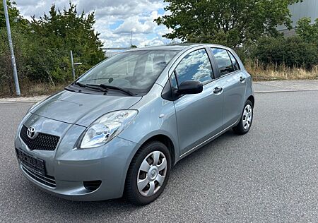 Toyota Yaris /Klimaanlage/Tüv bis 06-2027/5-Türen