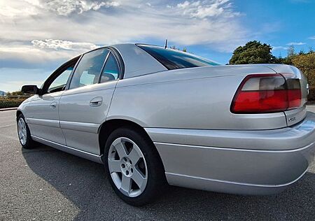 Opel Omega 2.6 V6 Elegance Elegance