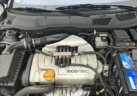 Opel Astra Cabrio 1.8 -
