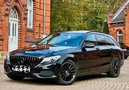 Mercedes-Benz C 180 T -MODELLE AVANTGARDE /AHK/PANO/Temp...