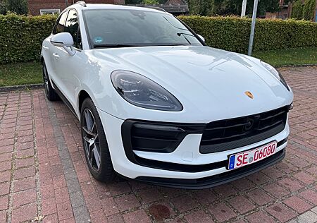 Porsche Macan Basis