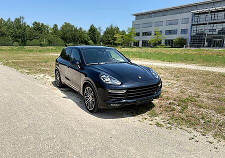 Porsche Cayenne Turbo