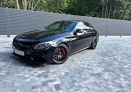 Mercedes-Benz C 63 AMG Mercedes-AMG C 63 S Mercedes-AMG S