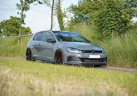 VW Golf Volkswagen VII GTI TCR , 290PS REIFNITZPAKET 2/3-Tür