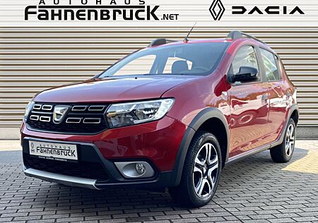 Dacia Sandero Stepway Celebration Scheckheft PDC Navi