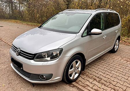 VW Touran Volkswagen 1.6 TDI DSG Highline, Automatik, Navi, Kamera