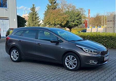 Kia Cee'd Sportswagon Garantie *Klimaauto.*Navi*PDC*