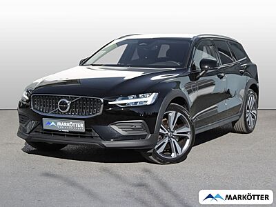 Volvo V60 Cross Country Plus AWD