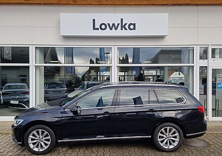 VW Passat Variant Volkswagen 2.0TDI DSG ACC/AHK/FS heizb./NAVI