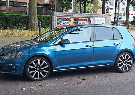 VW Golf Volkswagen 1.4 TSI BMT Highline