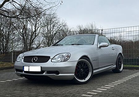 Mercedes-Benz SLK 200 Kompressor - AMG Umbau, Tiefergelegt