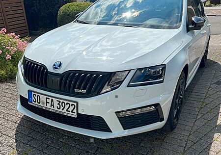 Skoda Octavia Kombi VRS Sonderedition Challenge