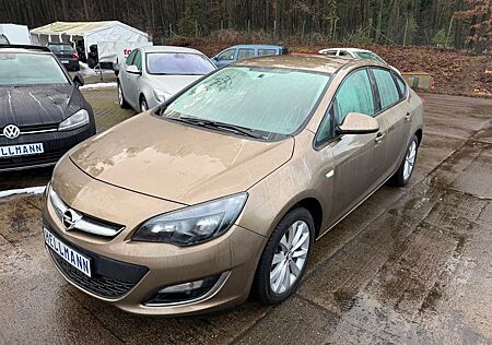 Opel Astra J Lim. 4-trg. 150 Jahre ecoFlex