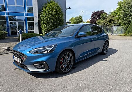 Ford Focus 2,3 EcoBoost ST ST, Miltek, Garantie