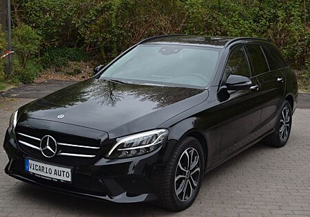Mercedes-Benz C 220 d ,LED,NAVI,head up display,Kamera