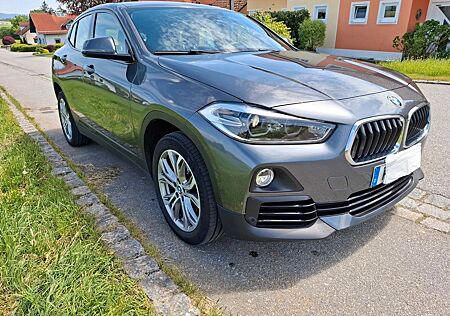 BMW X2 sDrive18d Advantage Plus Automatik