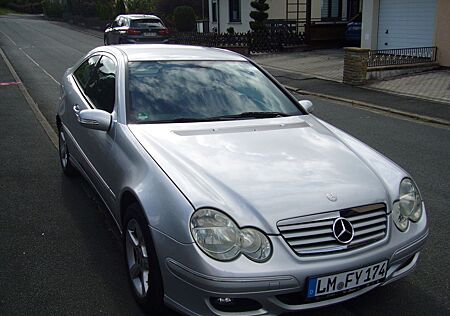 Mercedes-Benz CL 180