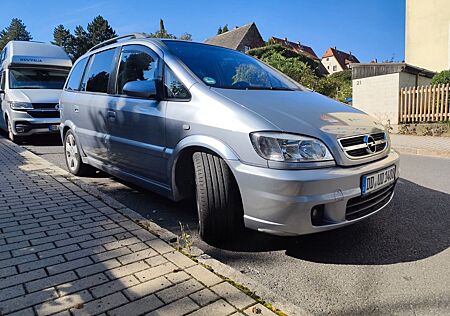 Opel Zafira 2.2 LPG OPC Optik 7 Sitze TÜV NEU