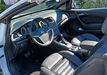 Opel Cascada 1.6 D-Inj. Turbo 100kW Ultimate Auto...