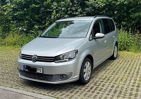 VW Touran Volkswagen 1.6 TDI Comfortline BlueMotion Tech C...