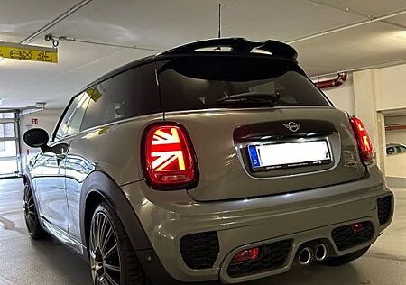 Mini John Cooper Works Cabrio John Cooper Works *TOP*