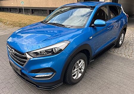 Hyundai Tucson 1.6 GDI Select *TÜV 07/2026*