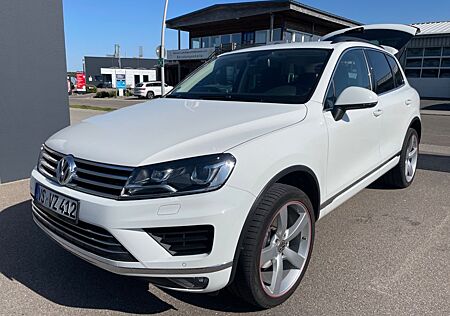 VW Touareg Volkswagen 3.0 V6 TDI