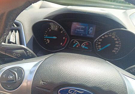 Ford Kuga 2,0 TDCi 4x4 120kW Individual Individual