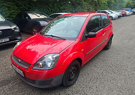 Ford Fiesta 1,3 51 kW Ambiente Ambiente