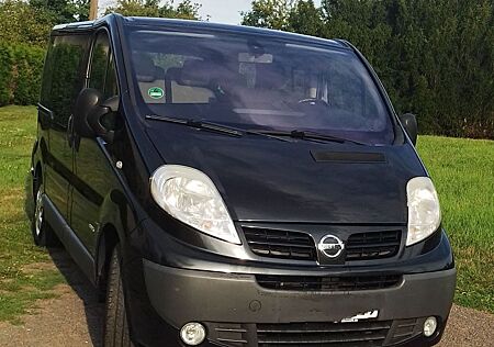 Nissan Primastar 9 Sitzer